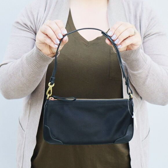 NWT Coach Penelope Sateen Demi Pouch - Picture 1 of 9